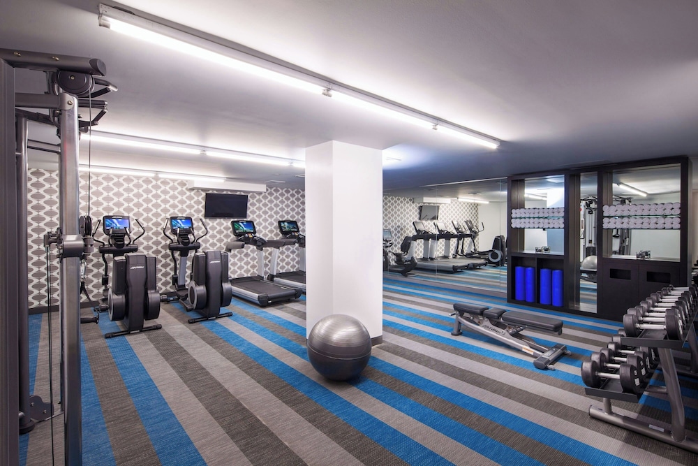 Aloft Long Island City Manhattan View - photo 13