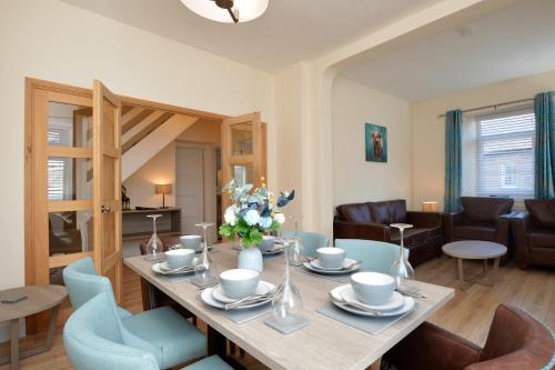 Burnside - carbon neutral hotel in Unknown City