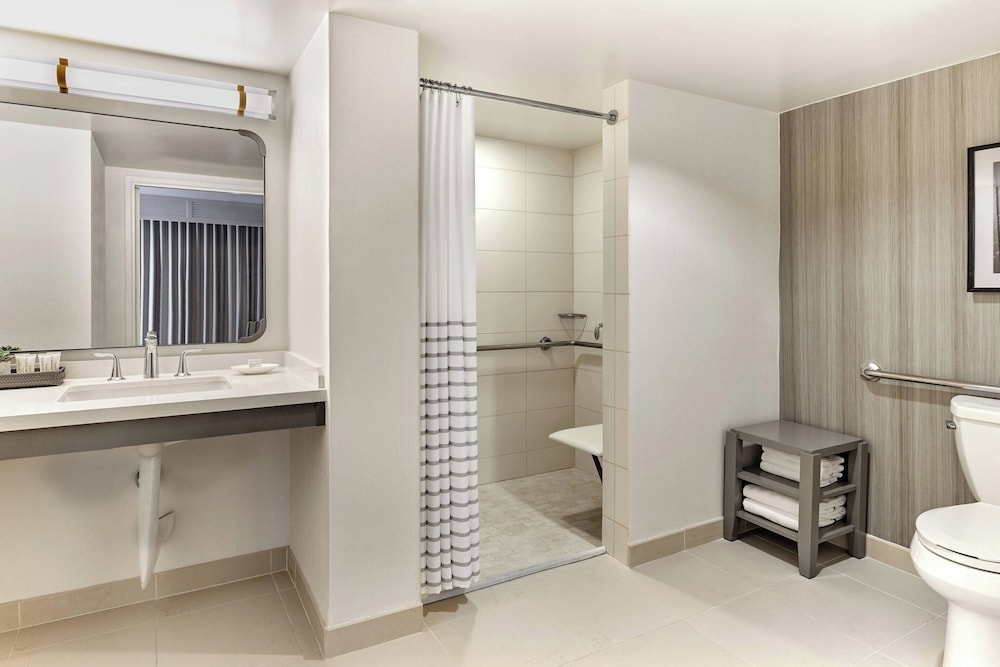 Westdrift Manhattan Beach Autograph Collection by Marriott - photo 35