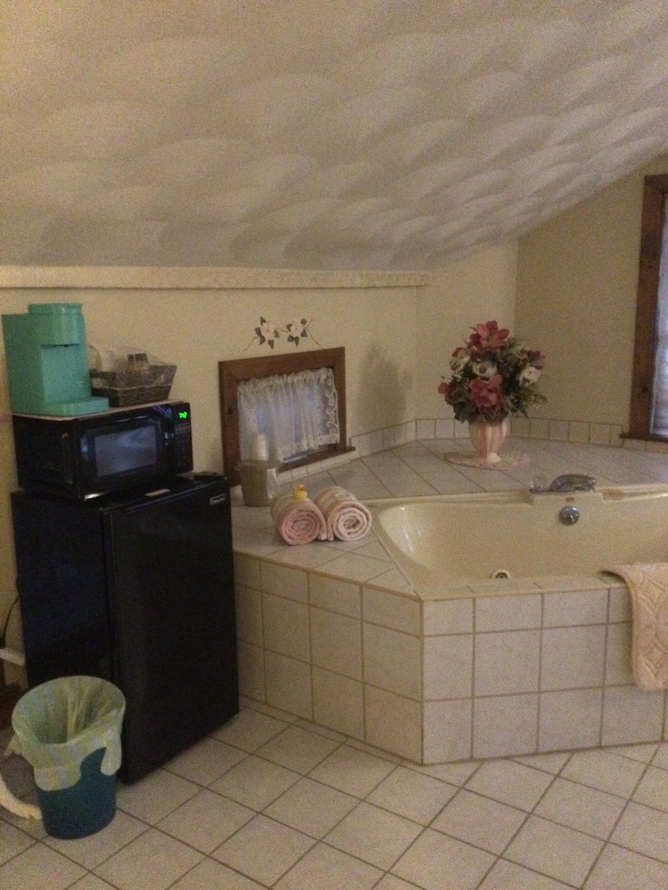 Stagecoach House Inn - photo 29