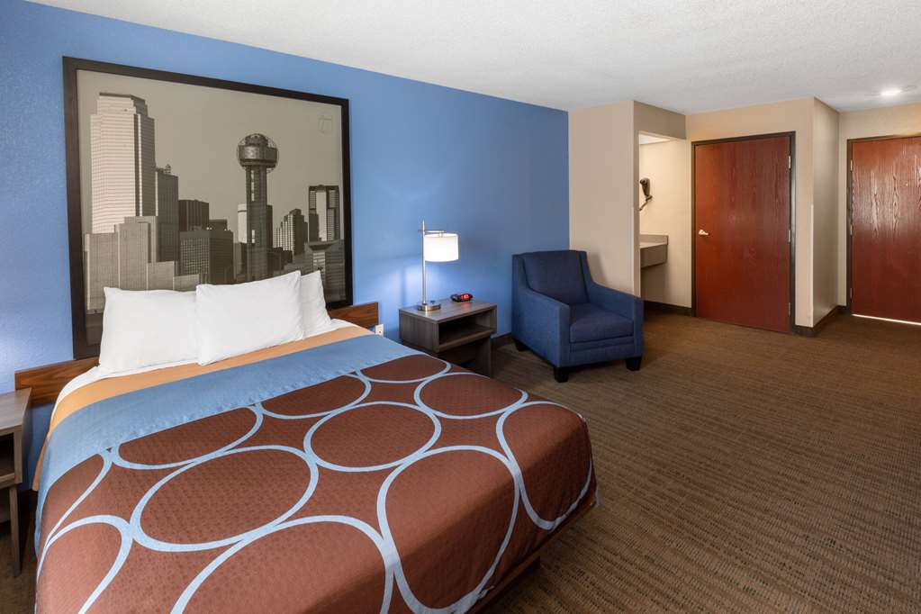 Super 8 by Wyndham Garland Rowlett East Dallas Area - photo 32