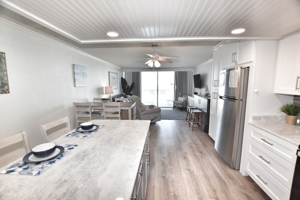 0206 Waters Edge Resort 1 Bedroom Condo by RedAwning - photo 8