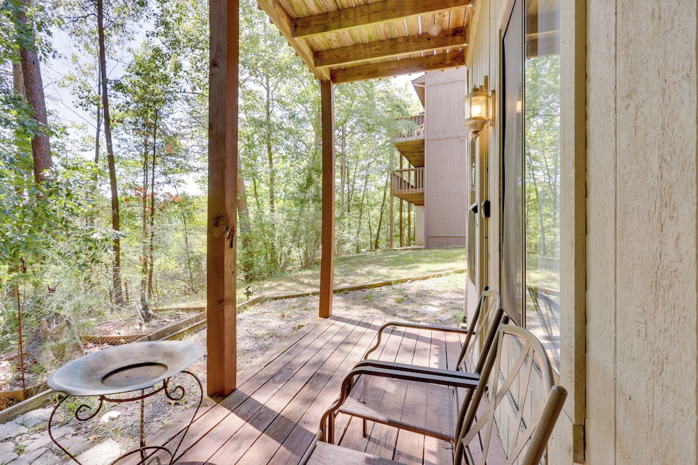 Basye Getaway w Pool Access 2 Mi to Bryce Resort — hotel in Basye