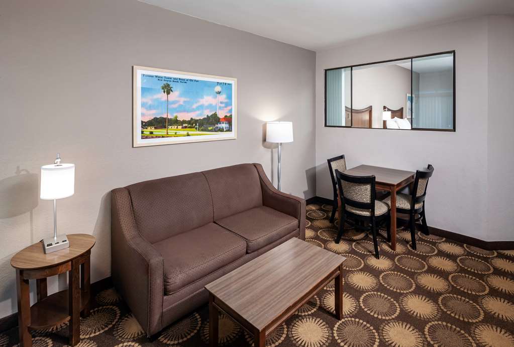 Best Western New Smyrna Beach Hotel & Suites - photo 26