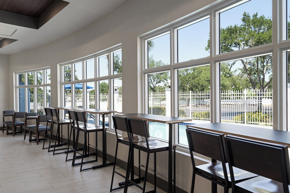 Holiday Inn Express St. Petersburg North by IHG - photo 3