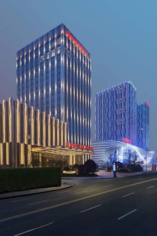 Wanda Realm JingZhou — 5-Star Luxury Hotel in Jingzhou, People's Republic of China