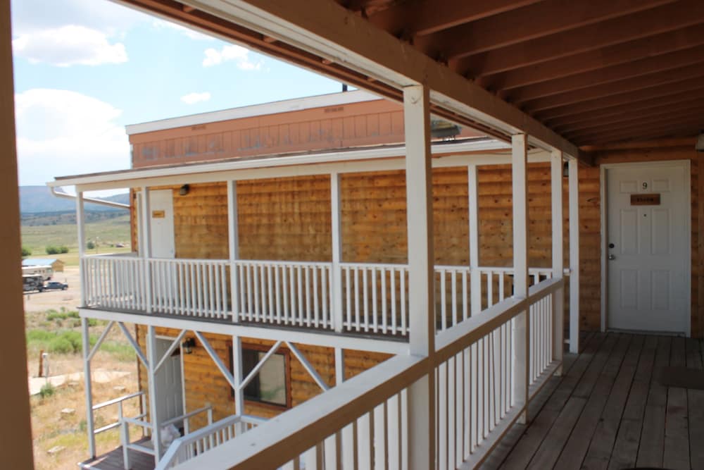 The Riverside Ranch RV Park Motel & Campground - photo 61