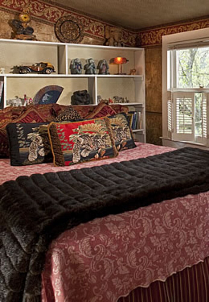 Cliff Cottage Inn Victorian B&B and Boutique Hotel - photo 8