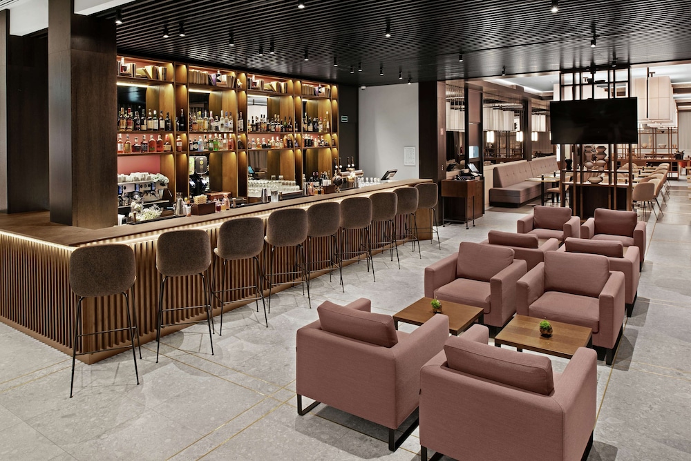 מזון ומשקאות