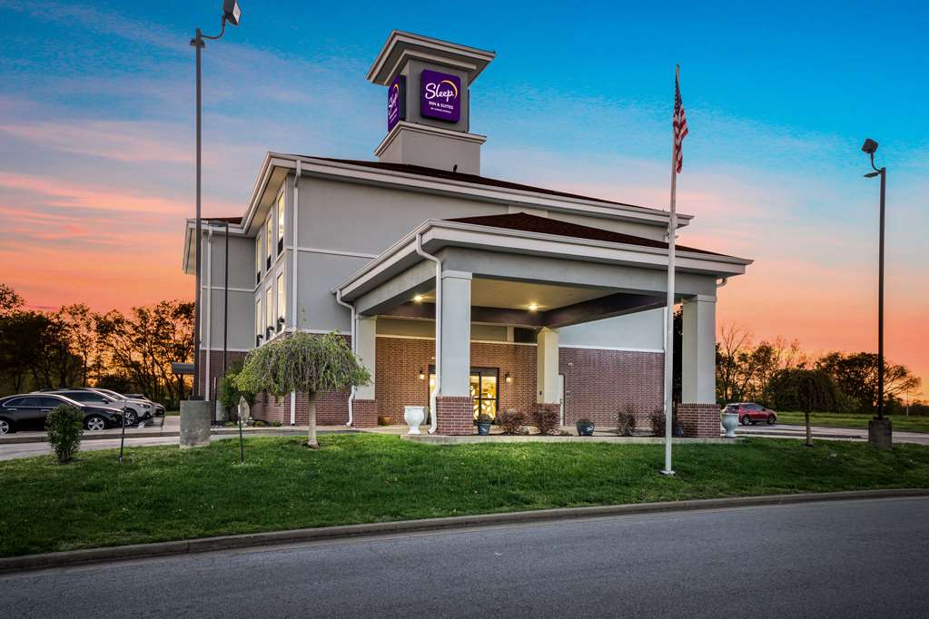 Sleep Inn & Suites Dyersburg I 155 - photo 4