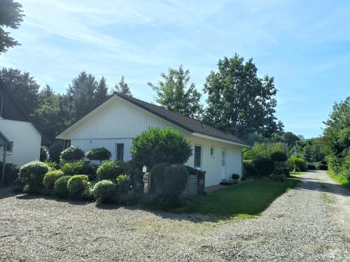 Ferienhaus Inger Stilvolles Und Modernes Ferienhaus Mit Terrasse Und Gartennutzung — Tarp
