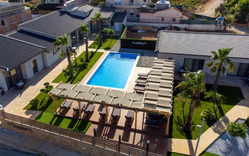 Paradise Apartments Artemida — 4-Star Luxury Hotel in Artemida, Greece