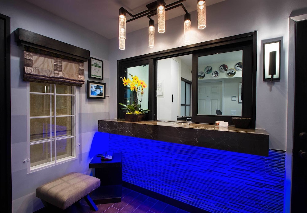 Regency Inn Los Angeles - photo 9