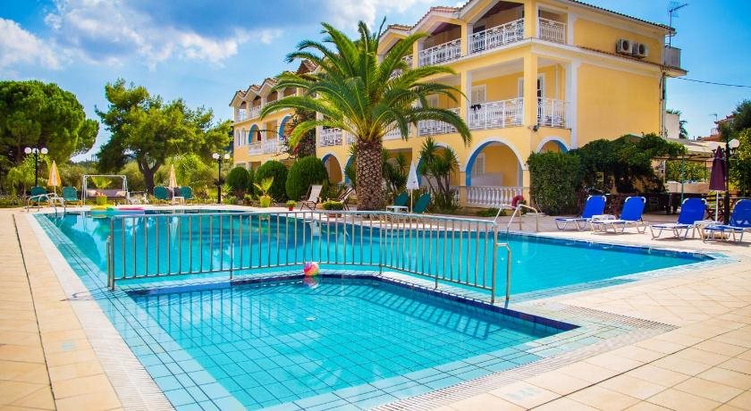 Sunflower Apartments & Studios — 4-Star Luxury Hotel in Zakynthos, Greece