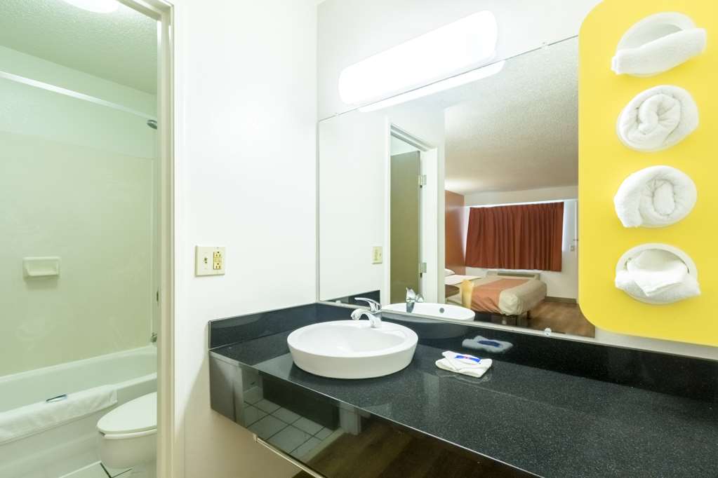 Motel 6 Crawfordsville IN - photo 33