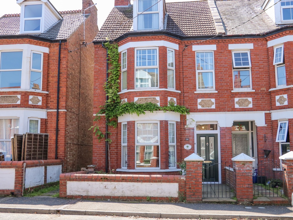 Apple Tree House — 4-Star Luxury Hotel in Hunstanton, United Kingdom