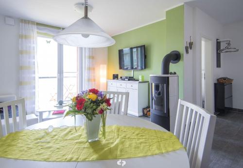 Duenenblick Nr 4 max 4 Pers — 4-Star Luxury Hotel in Ostseebad Dierhagen, Germany