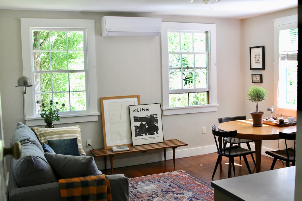 Inn at Kenmore Hall - photo 7