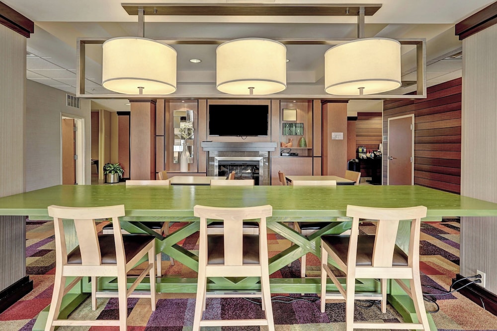 Fairfield Inn & Suites by Marriott Edison South Plainfield - photo 28