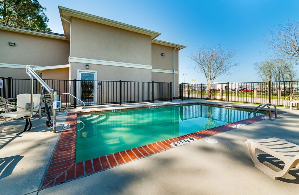 Spark by Hilton Opelousas - photo 39