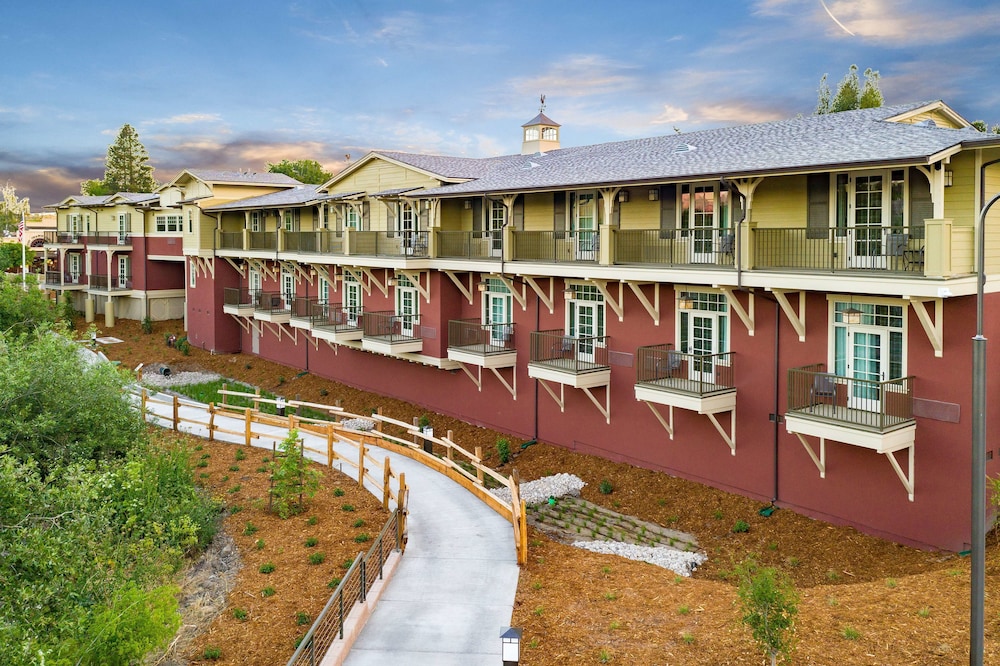 The Agrarian Hotel BW Signature Collection - featured photo