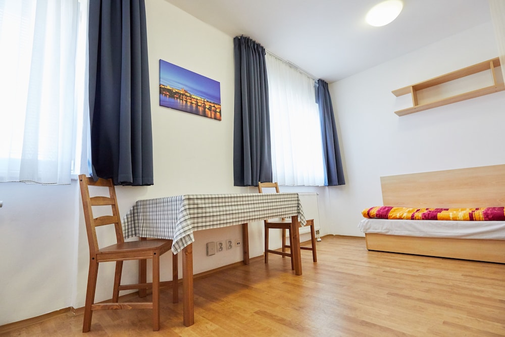 University Hotel - carbon neutral hotel in Prague