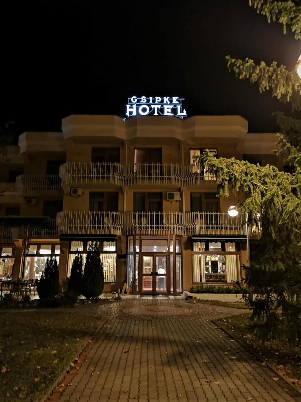 Csipke Hotel — hotel in Kiskunhalas