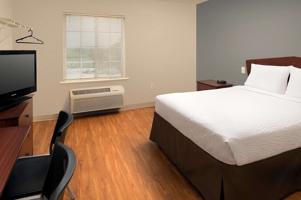 WoodSpring Suites Kansas City Liberty - photo 8
