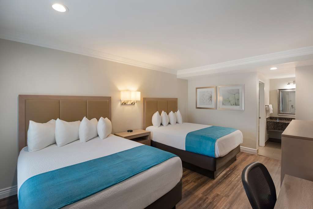 Best Western Woodland Hills Inn - photo 8