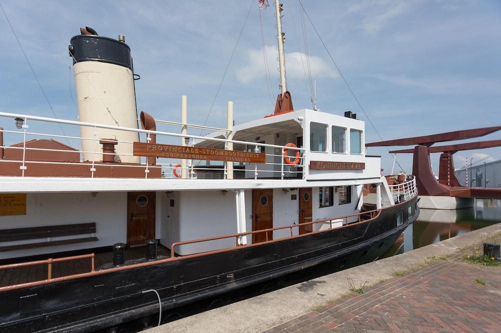Hotelboot Koningin Emma I Kloeg Collection — Vlissingen