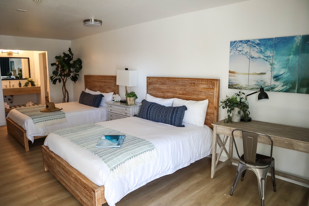 The Surfbreak Hotel - photo 9