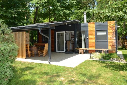 Metkina Hiška samooskrbna in Unknown City, Slovenia