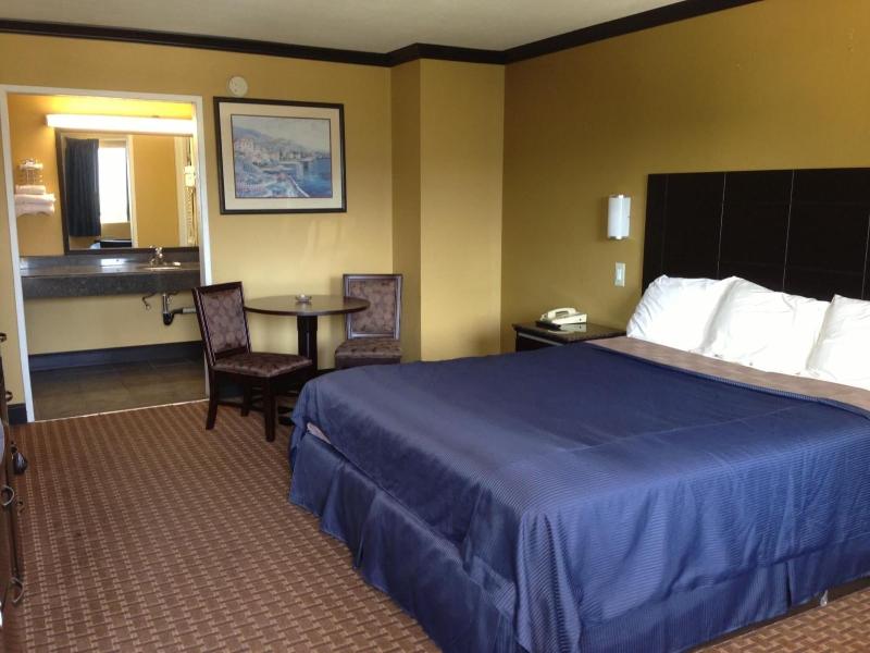 Del Amo Inn — hotel in Torrance
