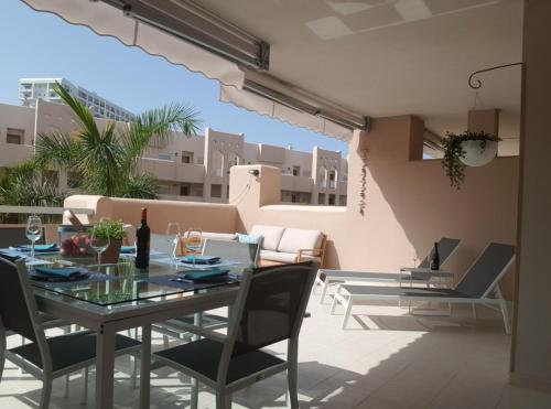 NEW Luxury Apartment 32 m2 Terrace in the Sun Pool View — 4-Star Luxury Hotel in Adeje, Spain