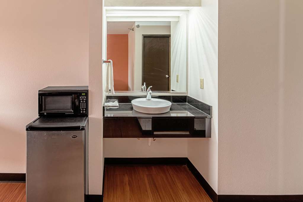 Motel 6 Lebanon IN - photo 20