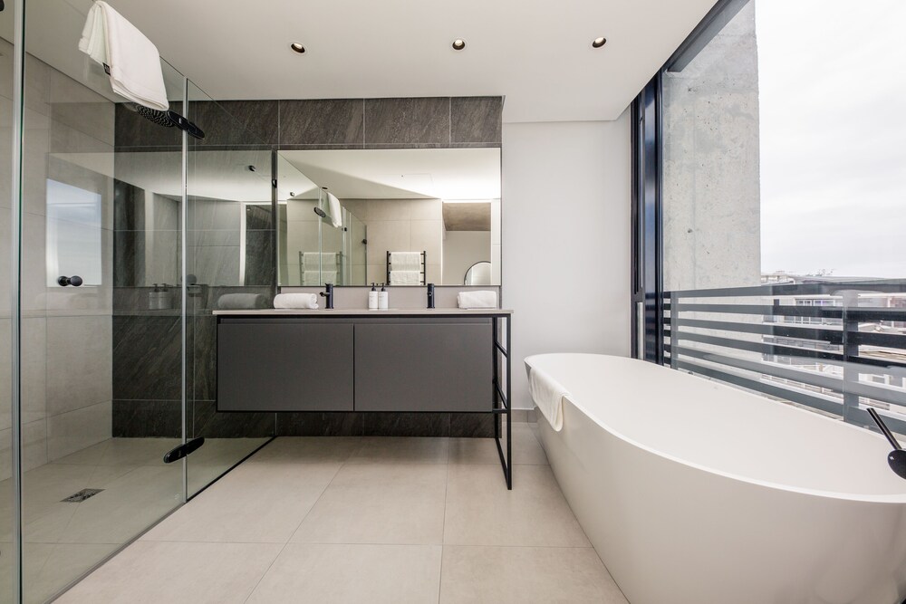 Signature Penthouse