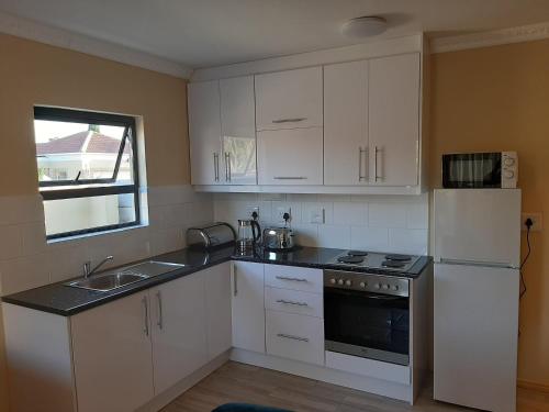 Shalom Self Catering