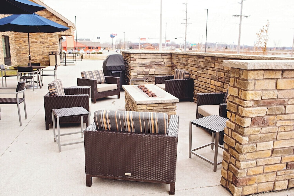 TownePlace Suites by Marriott Ames - photo 33