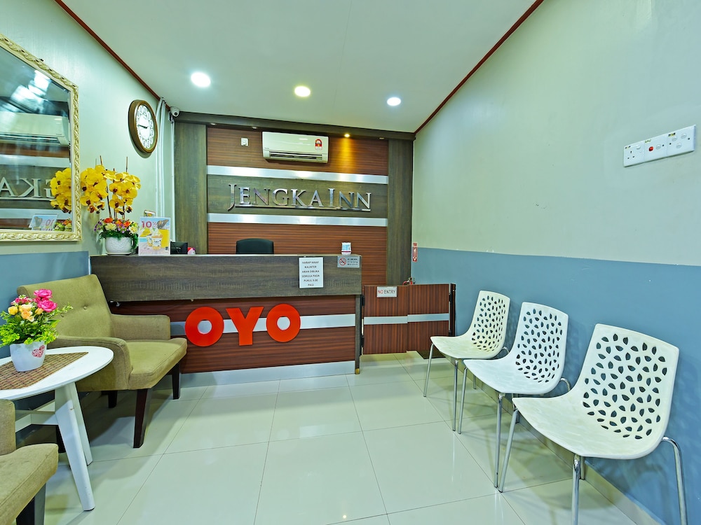 Super Oyo 818 Hotel 11 — hotel in Mentekab