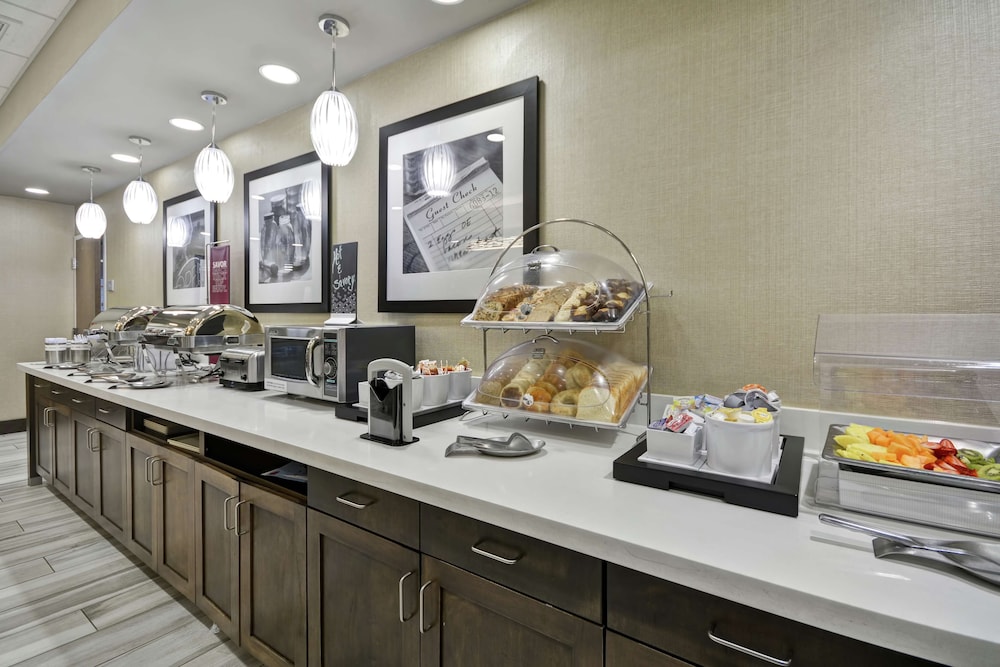 Hampton Inn Blue Ash Cincinnati - photo 48