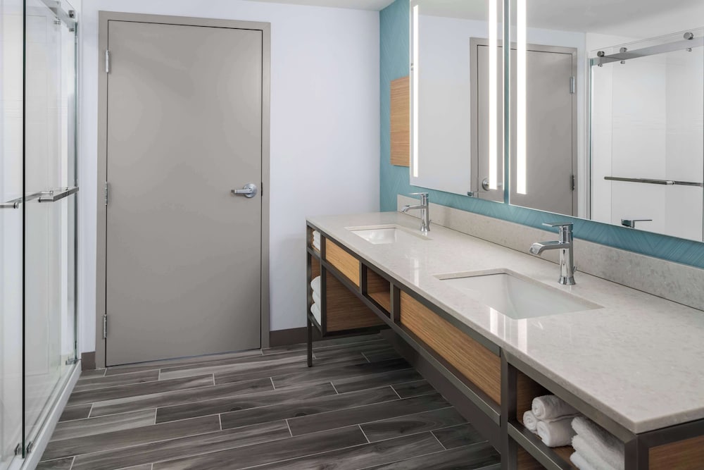 Hilton Garden Inn Rockaway - photo 15