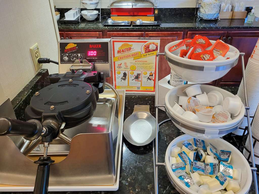 Comfort Inn Saco - photo 12