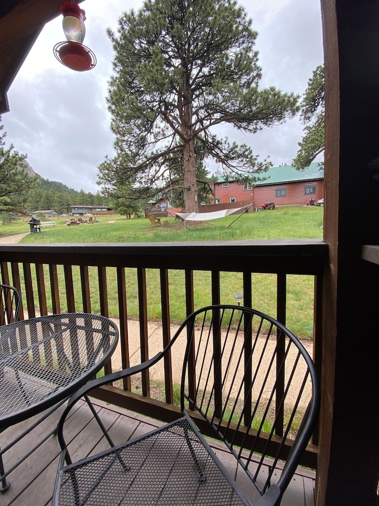 Mountain Shadows Resort - photo 11