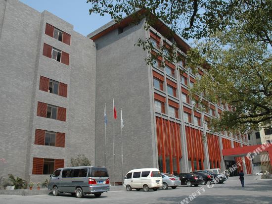Yunmeng Hotel — hotel in Yueyang