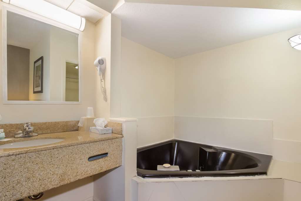 Suburban Studios Florence I 95 - photo 21