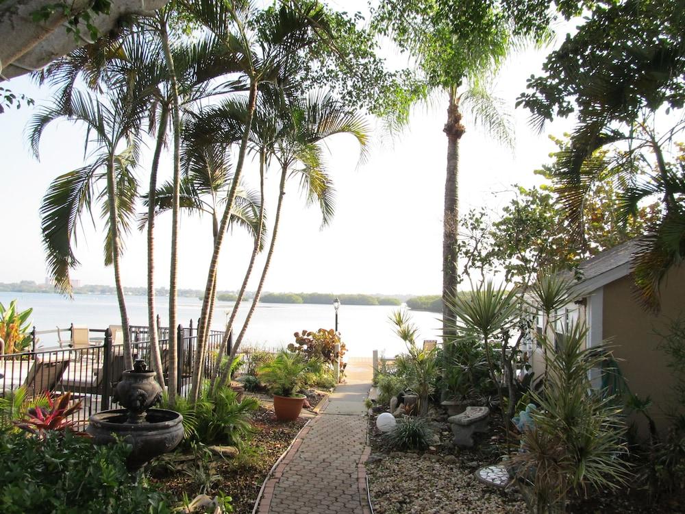 Turtle Beach Resort - last minute hotel in Siesta Key