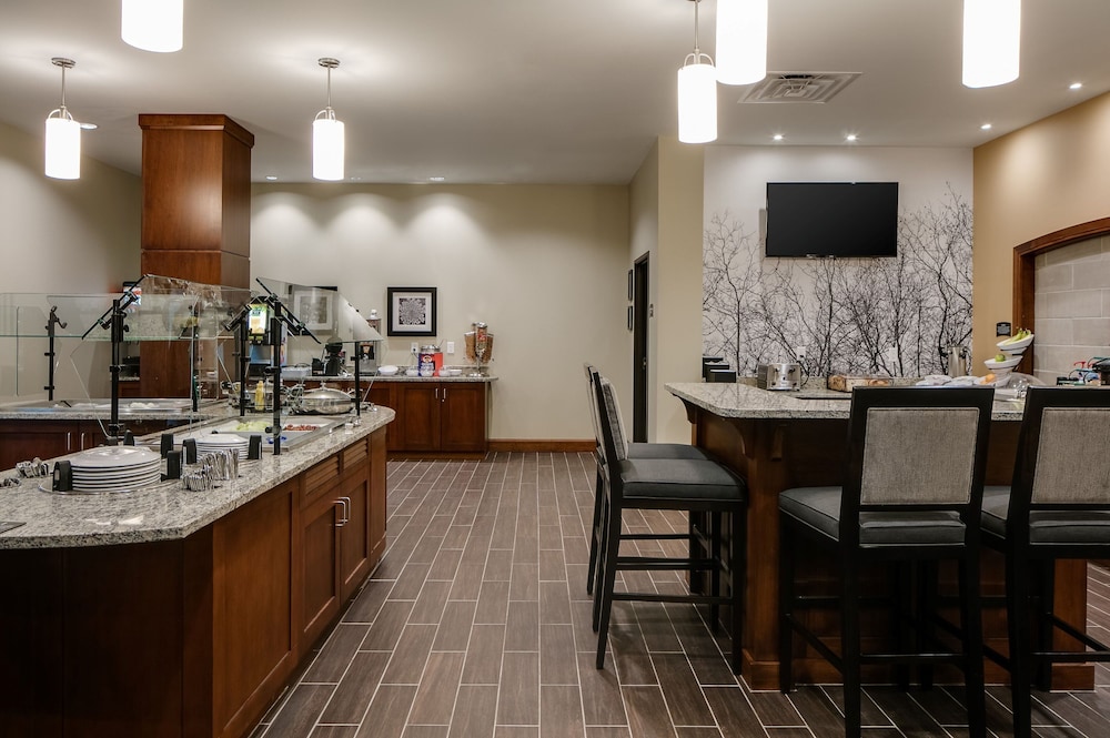 Staybridge Suites Des Moines Downtown by IHG - photo 18