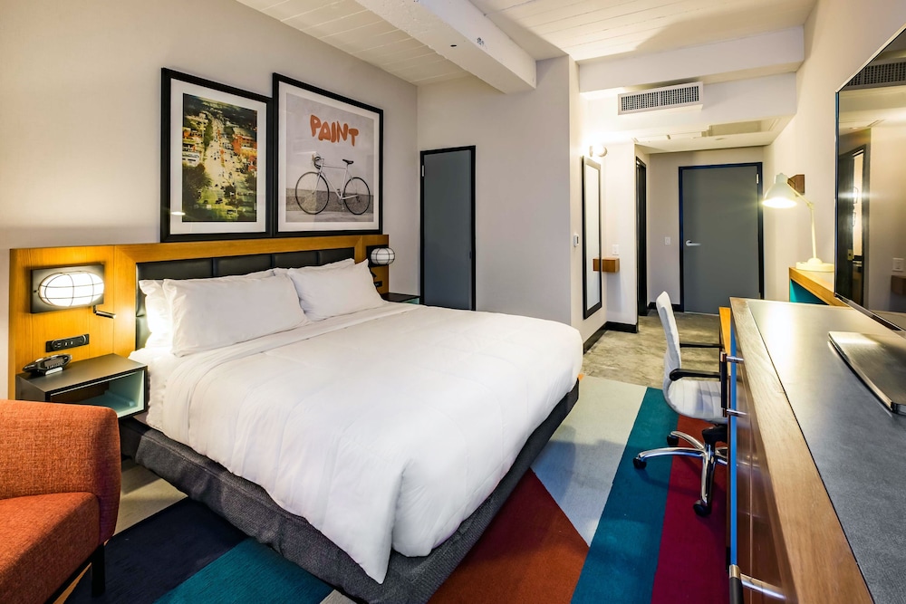 Hotel Indigo Madison Downtown by IHG - photo 15