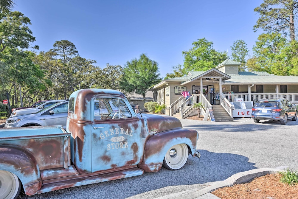 Walk to Beach: Hilton Head Island Resort Gem - photo 25