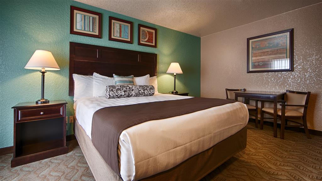 Best Western Plus Bayshore Inn - photo 24